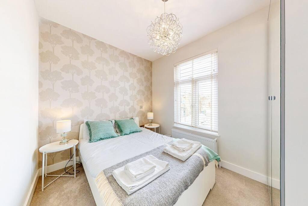 הוילה לונדון Stylish 2Bed2Bath Flat 4Min From Tube Station מראה חיצוני תמונה
