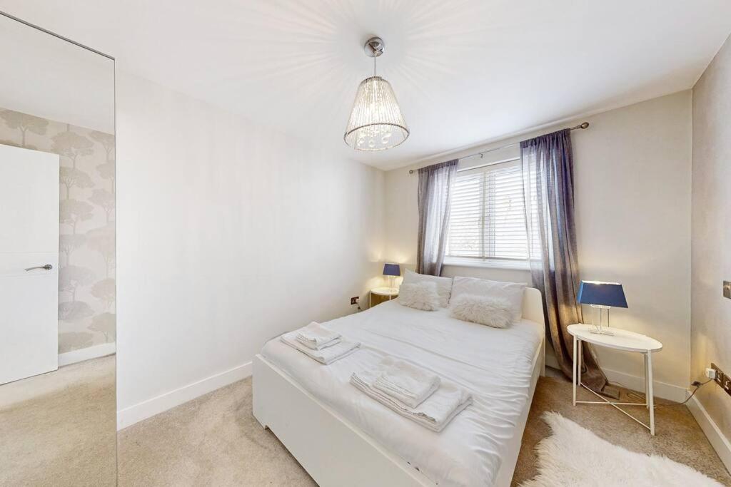 הוילה לונדון Stylish 2Bed2Bath Flat 4Min From Tube Station מראה חיצוני תמונה